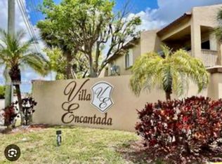 15701 SW 137th Ave APT 104, Miami, FL 33177