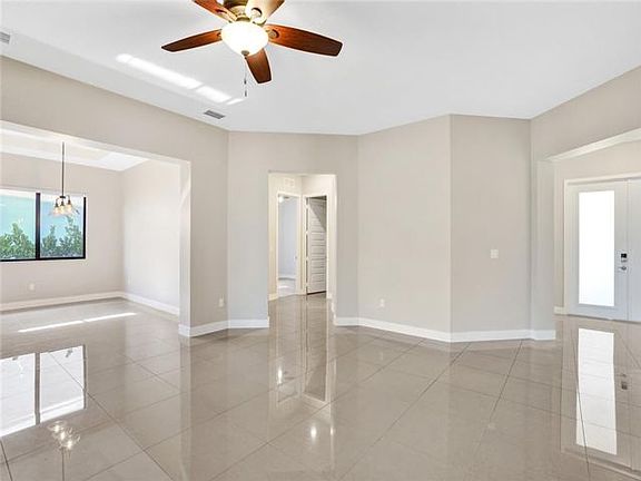 4th image of 10590 Mira Vista Dr