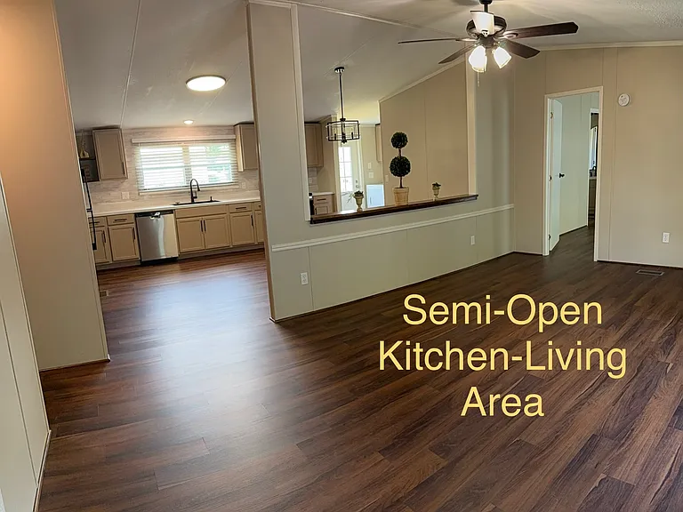 12 Copper Knoll Cir — Photo 3