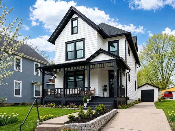 4211 Smith Rd, Cincinnati, OH 45212