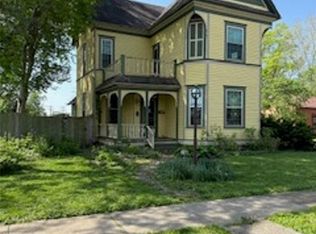 58 W State St, Mascoutah, IL