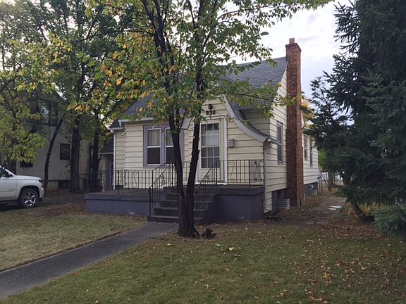 3rd image of 234 Grand Ave