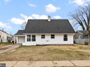 30 Beechfern Ln, Willingboro, NJ 08046