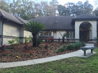 11 NW 101st Ct, Gainesville, FL 32607