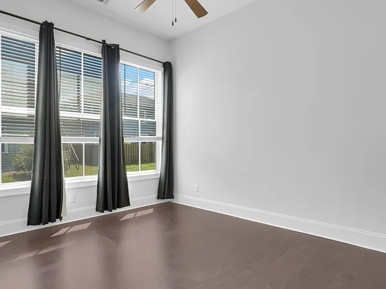 1507 Price St — Photo 7
