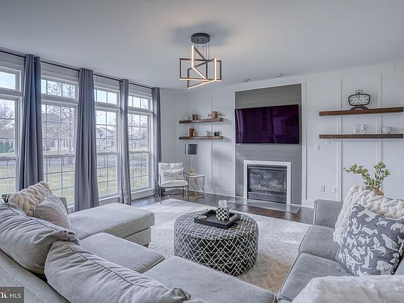 4th image of 18 Haggis Rd