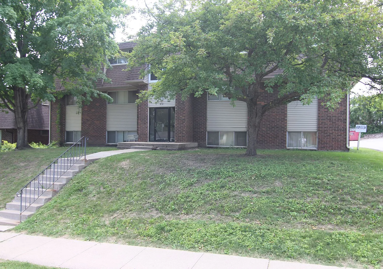 914 20th Ave Pl - OM — Photo 2