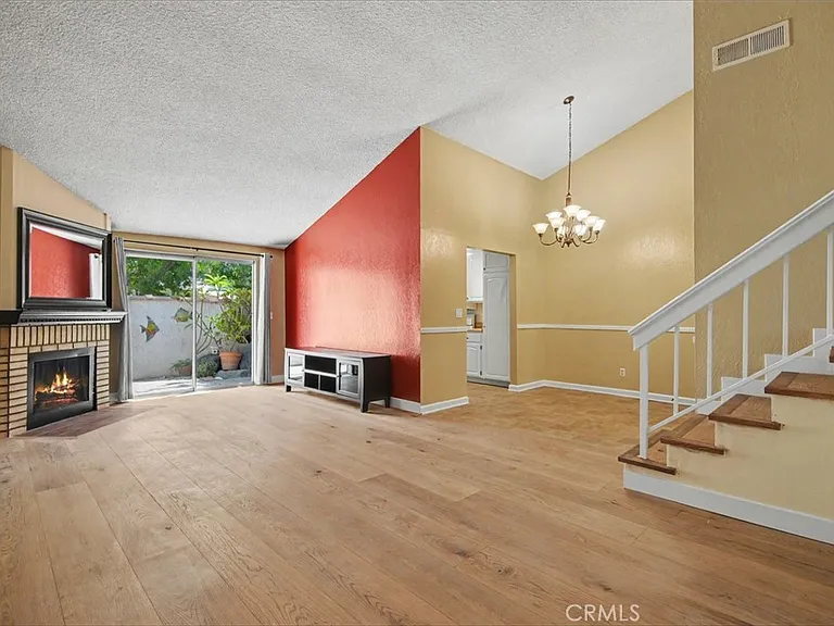 21019 Gresham St #22 — Photo 1