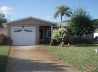 5941 52nd Ave N, Kenneth City, FL 33709