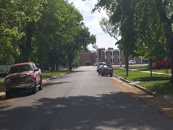 5th image of 407 E 16th Ave