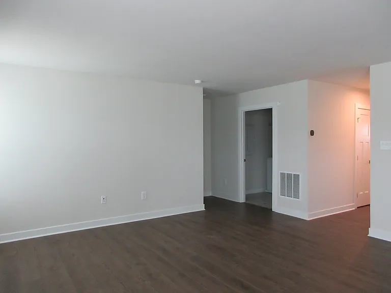 383 Windflower Dr — Photo 15