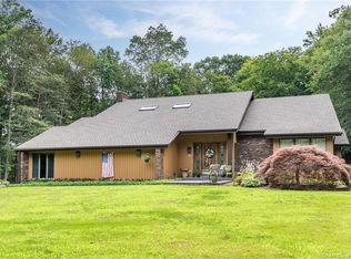 20 Weldon Woods Rd, New Fairfield, CT 06812