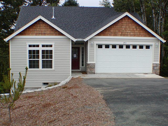 1st image of 2311 NE 36th Dr