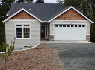 2311 NE 36th Dr, Lincoln City, OR 97367