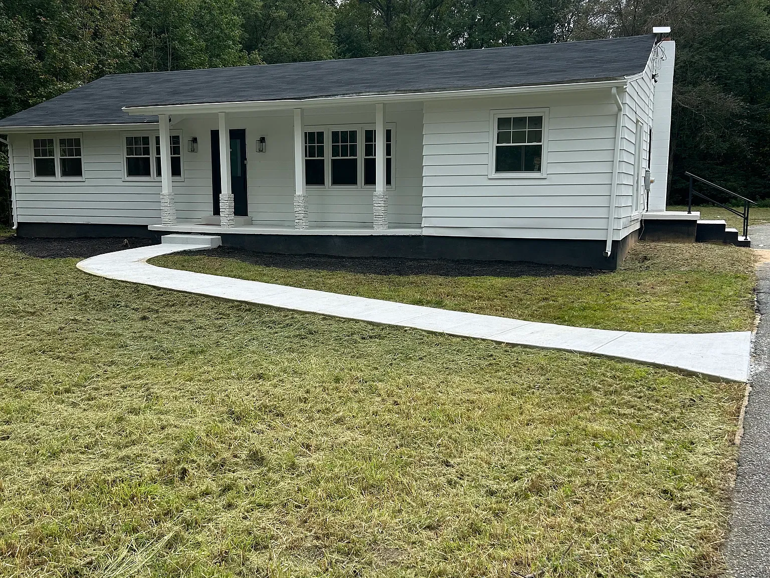 2238 Lockwood Chapel Rd — Photo 2