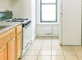 141 E 54th St #4A, Brooklyn, NY 11203