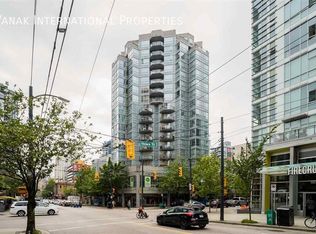 1212 Howe St #404, Vancouver, BC V6Z2M9
