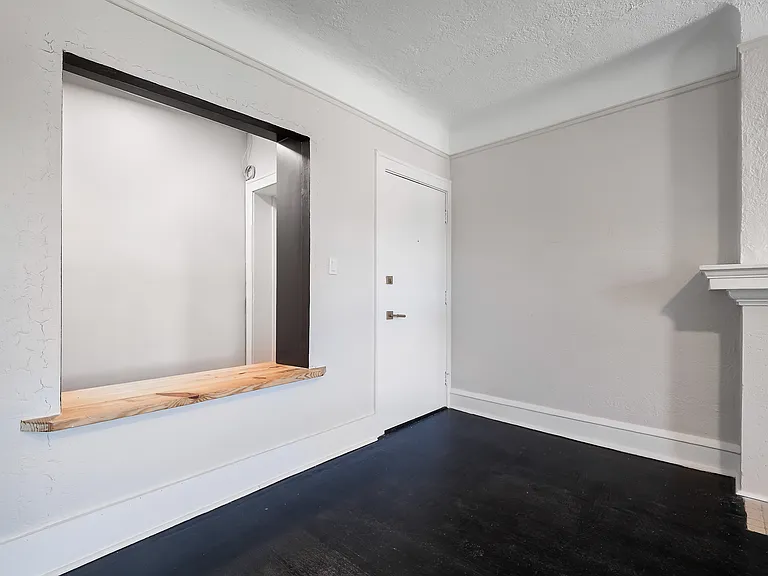 2373 Euclid Heights Blvd #4 — Photo 13