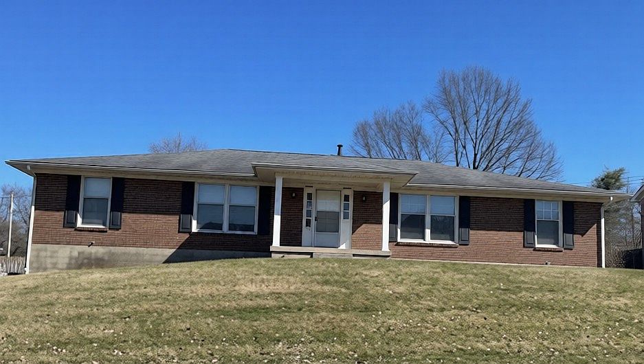 1st image of 3304 Wood Valley Ct #3304