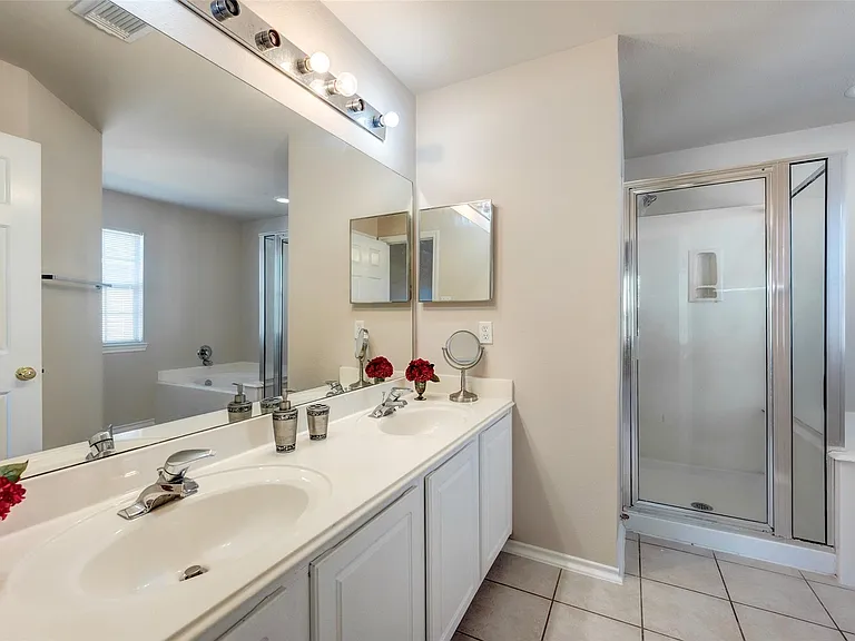 16535 Cairngrove Ln — Photo 18