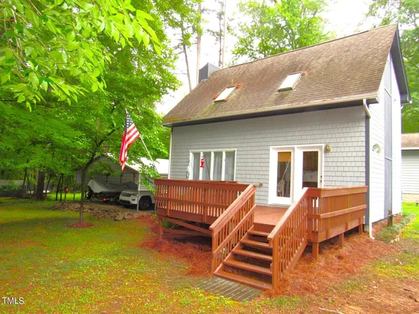 59 Pool Rock Shores Ln, Henderson, NC 27537