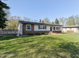 506 E Holly Ave, Mount Prospect, IL 60056