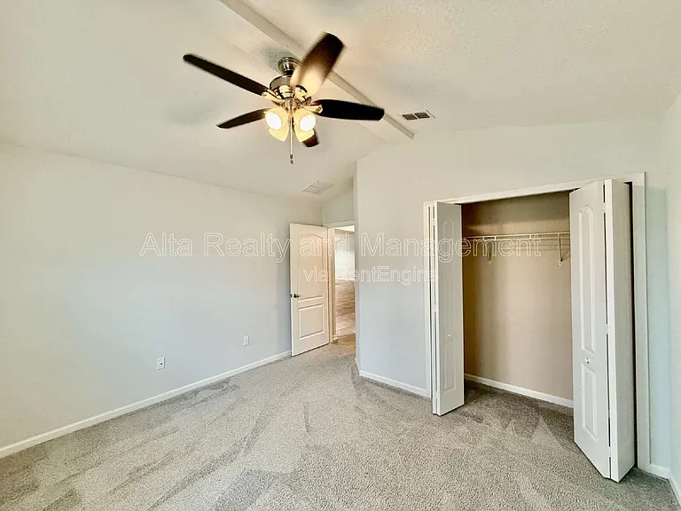 112 Morayshire Ct — Photo 13