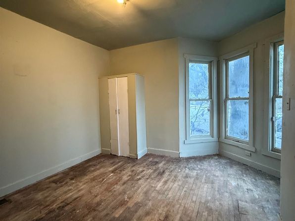 515 Vistula St, Elkhart, IN 46516