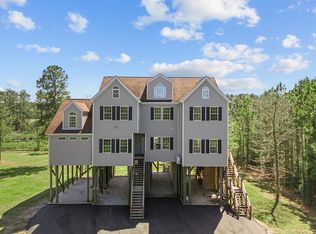 2180 Caroline St #304-B, Bayboro, NC 28515