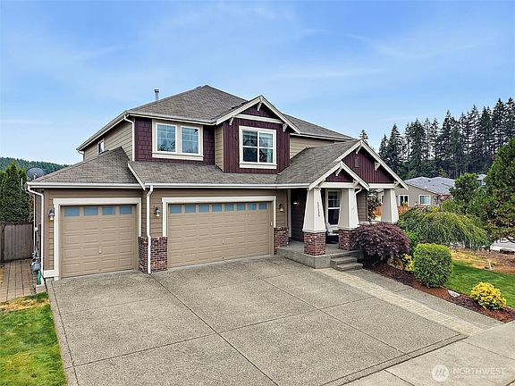 2nd image of 12129 178th Avenue E