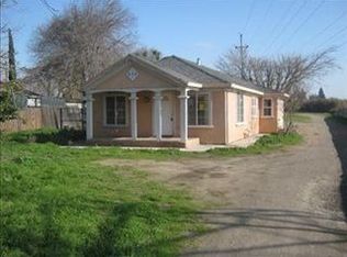 490 S Airport Way, Manteca, CA 95337