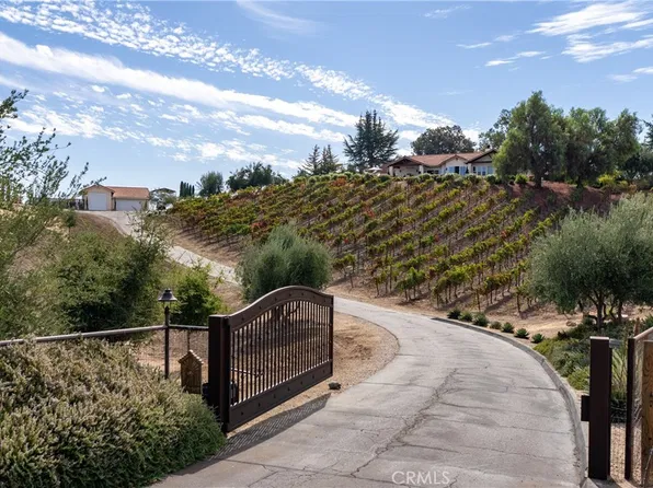 4740 Devonshire Ln, Paso Robles, CA 93446