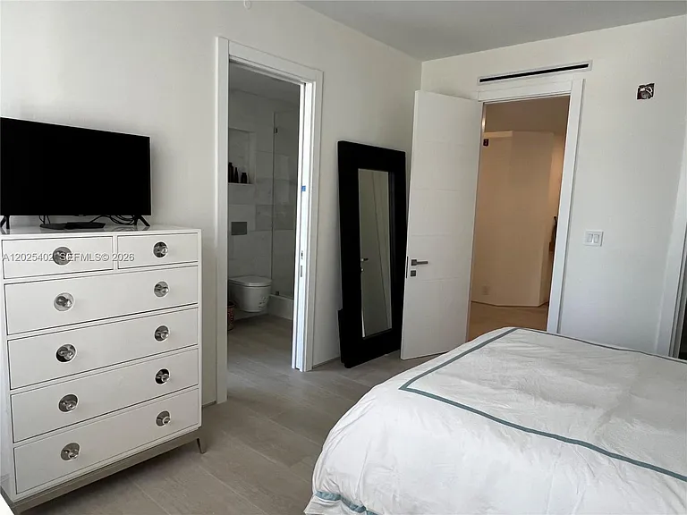 201 Crandon Blvd #642 — Photo 42