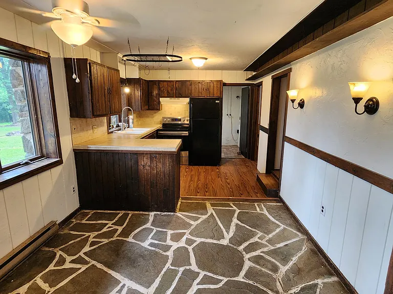 780 Company Farm Rd — Photo 3