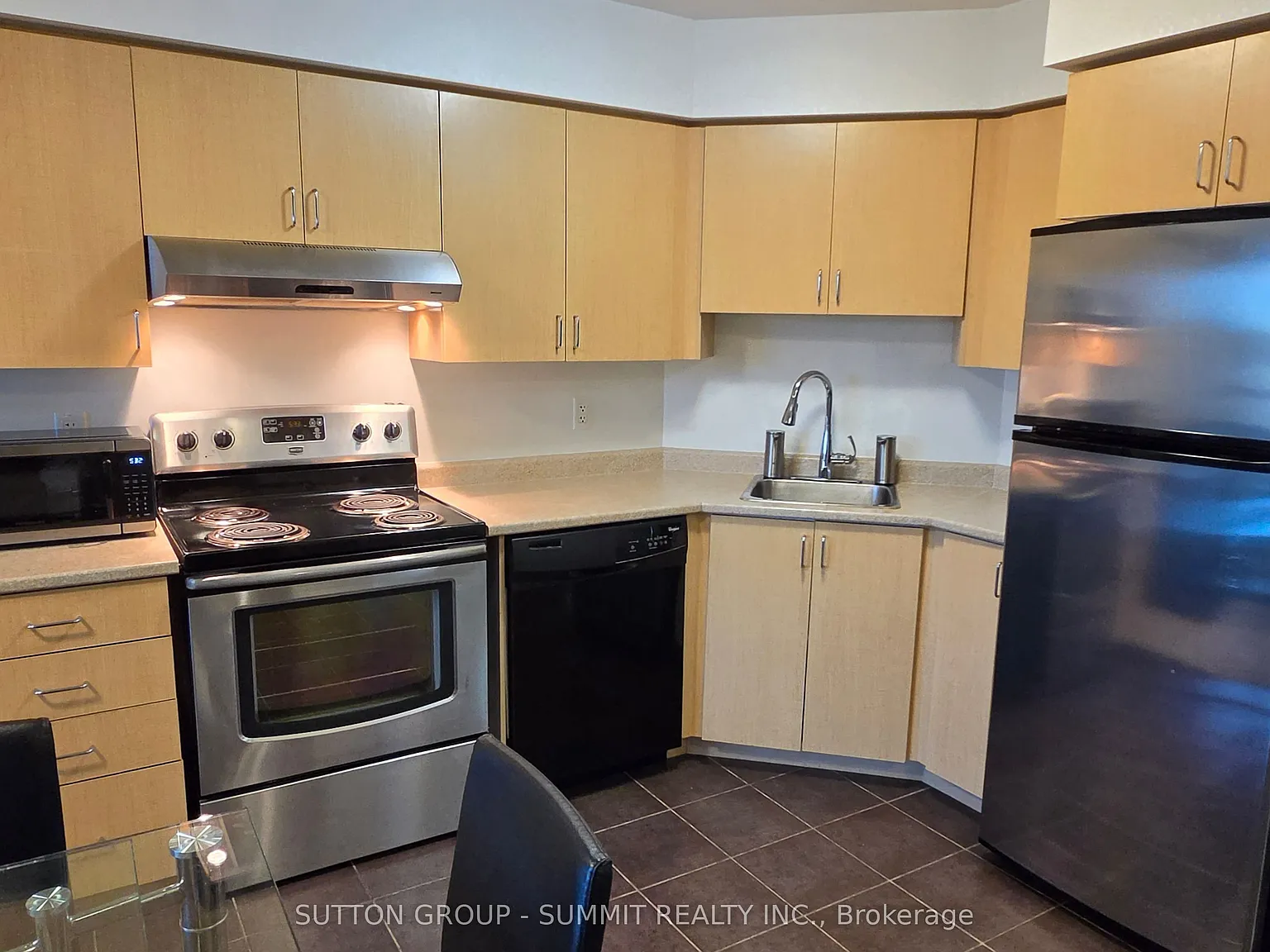 1 bed, $2,000 — Photo 4