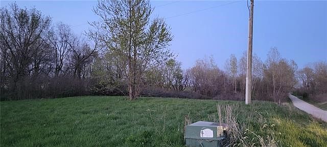 2nd image of Lafayette Dr