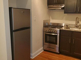 613 W Patterson Ave, Chicago, IL 60613