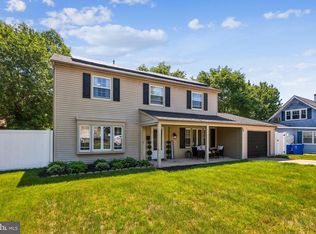 38 Mandolin Ln, Willingboro, NJ 08046