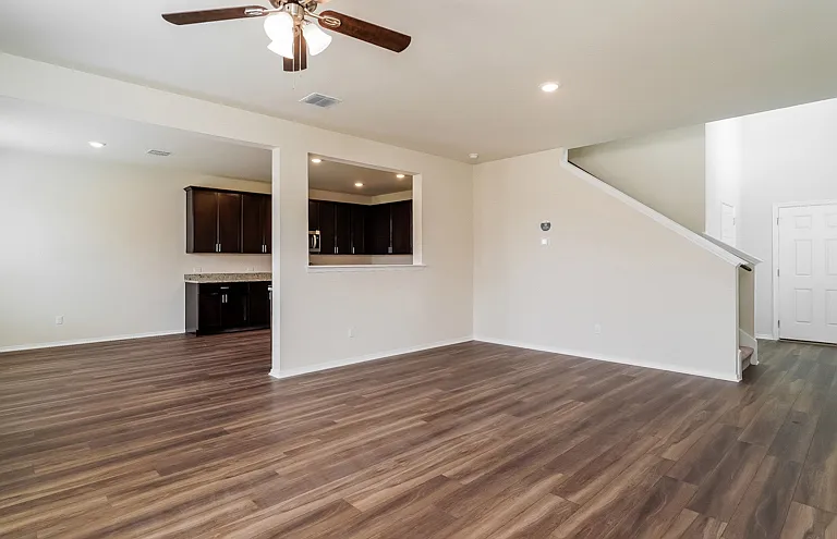 The Corridor at Sunset Oaks Rental Homes — Photo 5