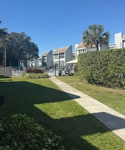 2900 SW 22nd Ave #5110 — Photo 34