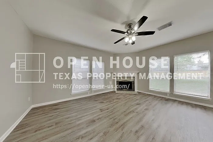 21643 Bay Palms Dr — Photo 6