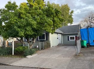 7822 SE Henry St, Portland, OR