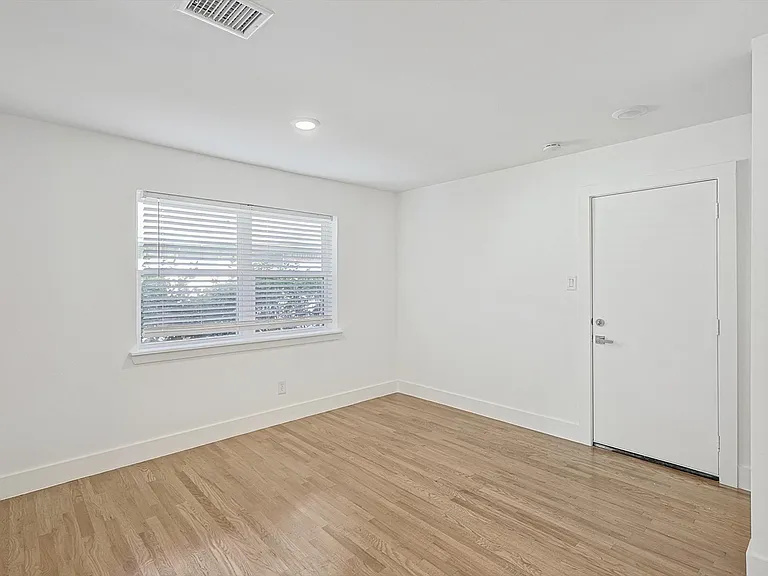6912 Clemson Dr — Photo 14