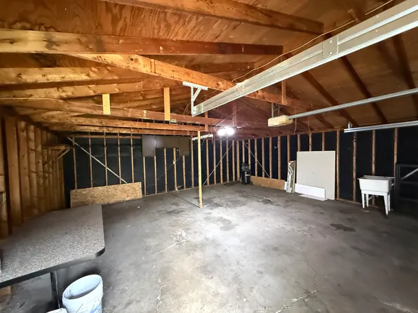 443 Clyde St, Toledo, OH 43605