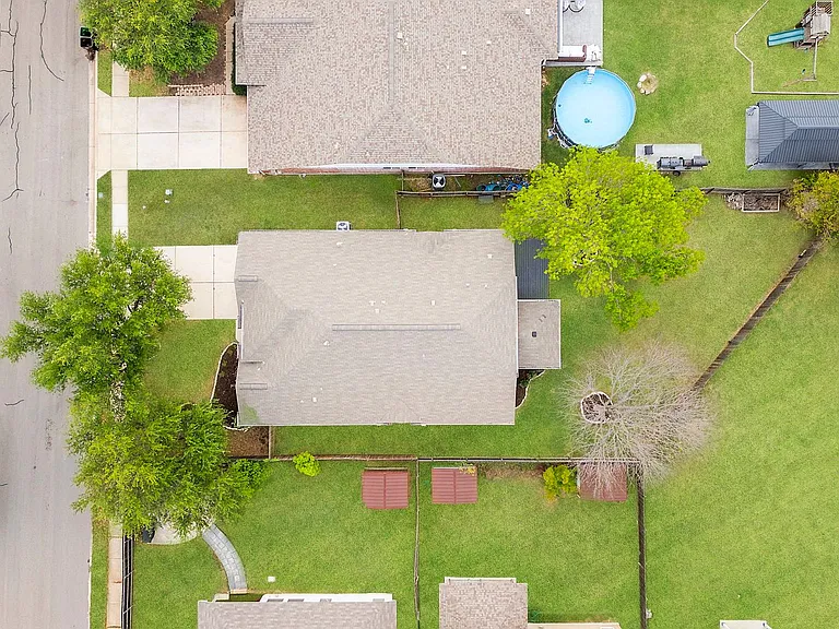 3408 Campanella Dr — Photo 27
