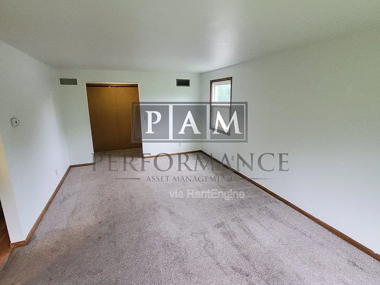 2841 Santa Fe Trl #B — Photo 2