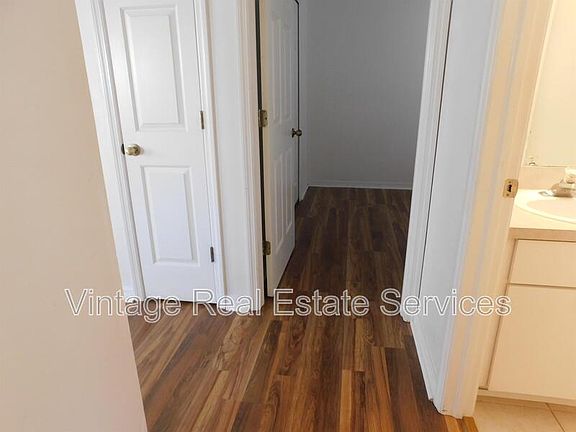 3rd image of 6047 White Sails Dr