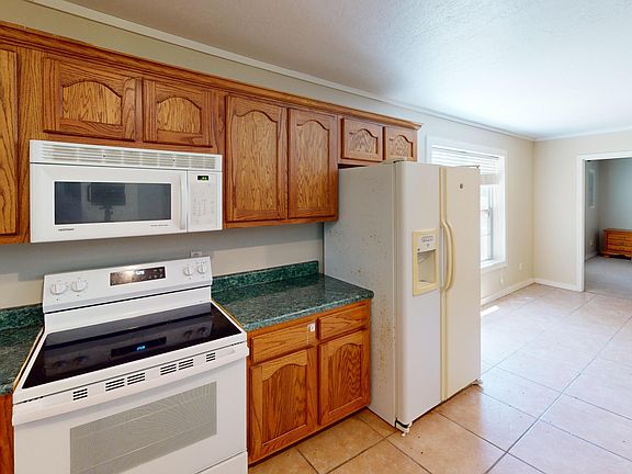 15th image of 1532 Jackson Hill Rd