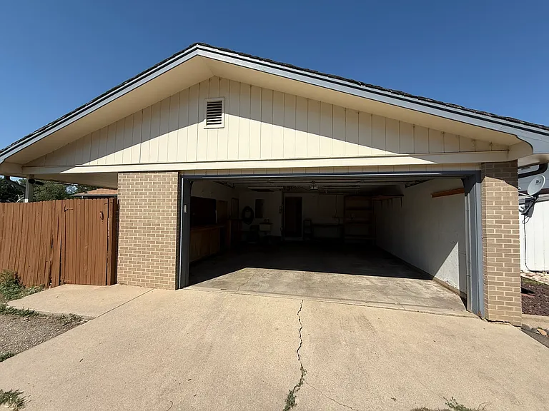 1200 Sunset St — Photo 18