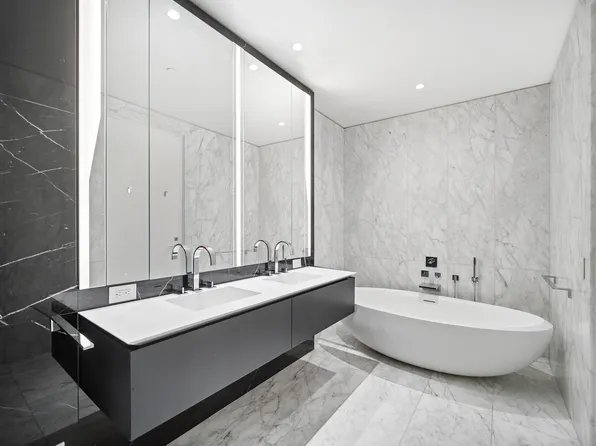 520 West 28th Street image 5 of 23